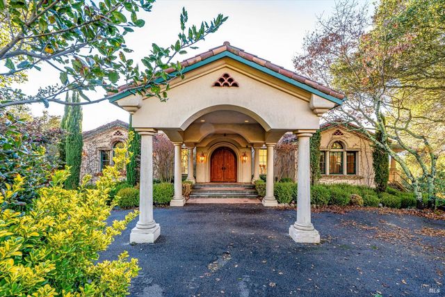 405 London Way, Sonoma, CA 95476