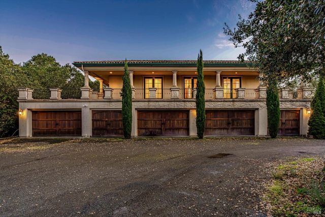 405 London Way, Sonoma, CA 95476