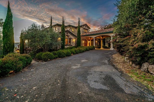 405 London Way, Sonoma, CA 95476