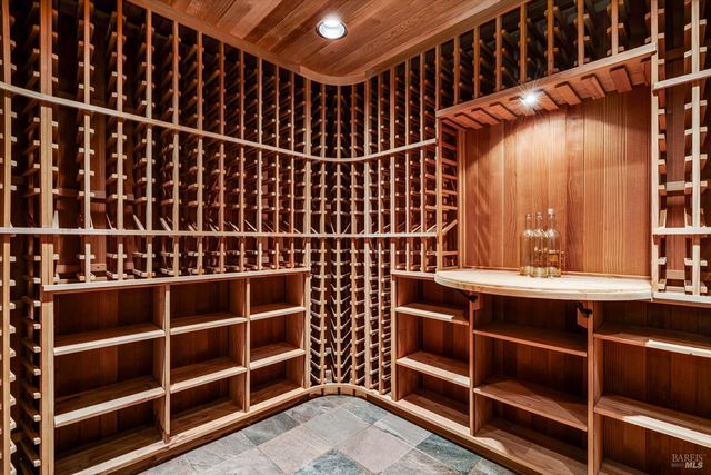 405 London Way, Sonoma, CA 95476