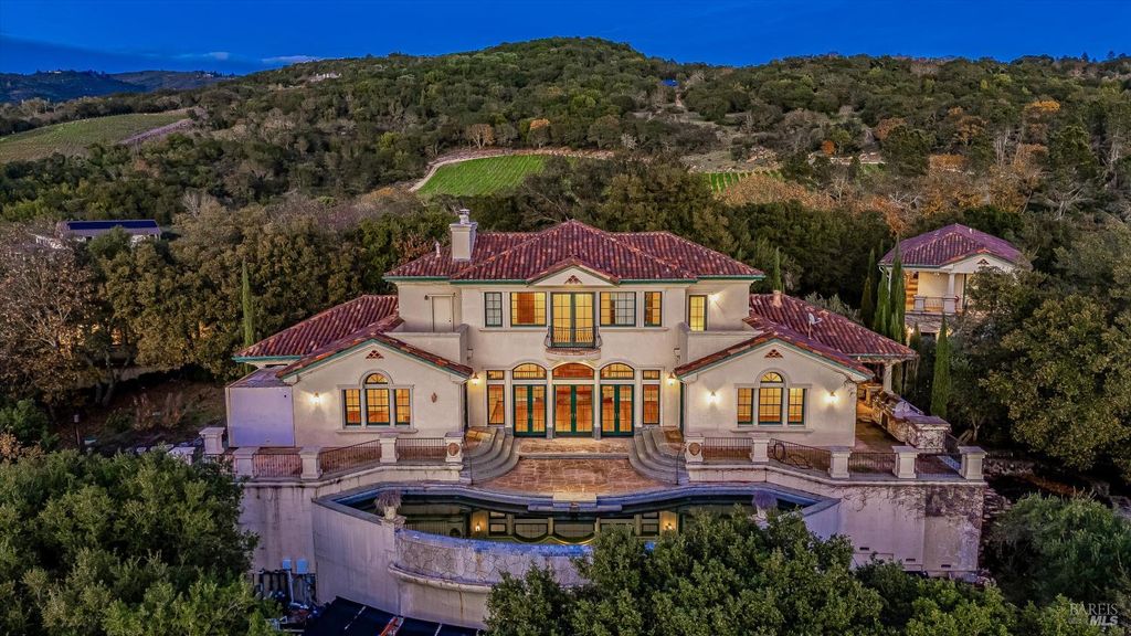 405 London Way, Sonoma, CA 95476