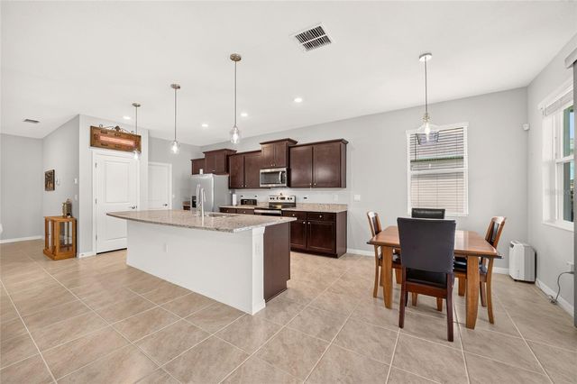 6083 SW 93RD LOOP, Ocala, FL 34476