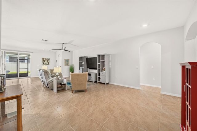 6083 SW 93RD LOOP, Ocala, FL 34476