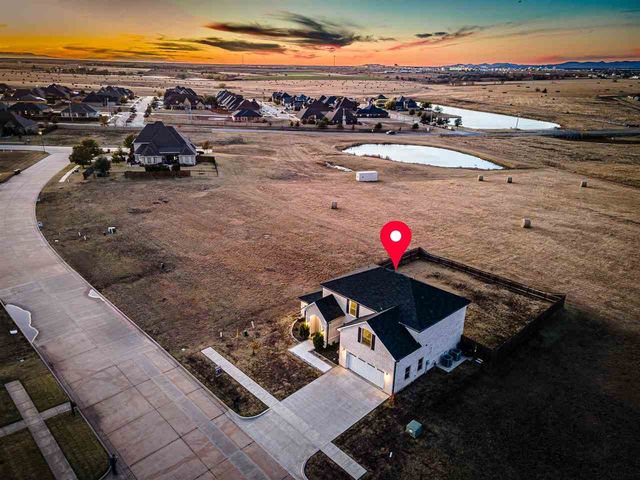 6309 SW Oakmont, Lawton, OK 73505