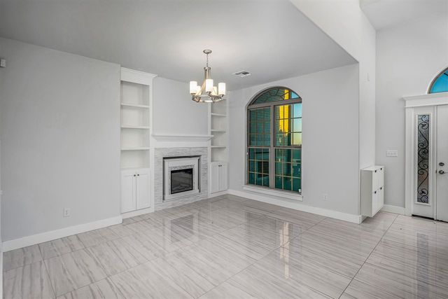 6309 SW Oakmont, Lawton, OK 73505