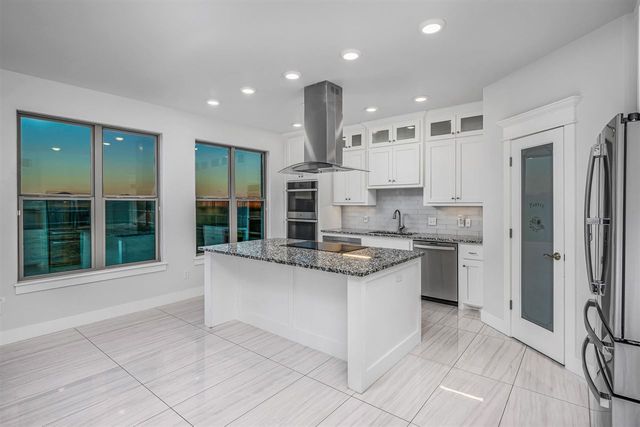 6309 SW Oakmont, Lawton, OK 73505