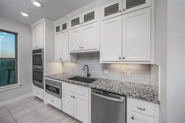 6309 SW Oakmont, Lawton, OK 73505