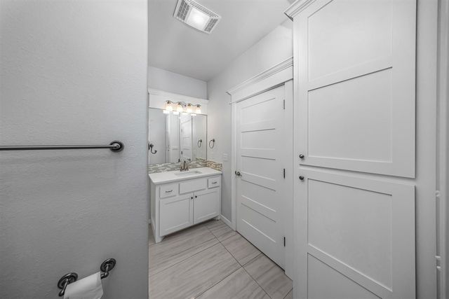 6309 SW Oakmont, Lawton, OK 73505