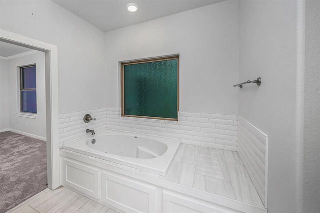 6309 SW Oakmont, Lawton, OK 73505