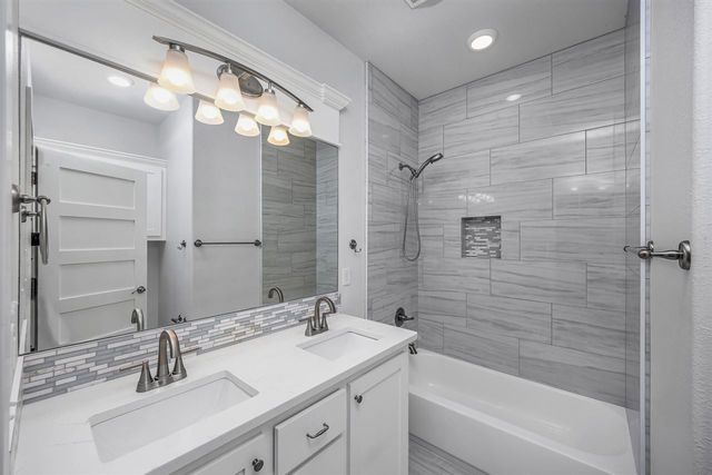 6309 SW Oakmont, Lawton, OK 73505