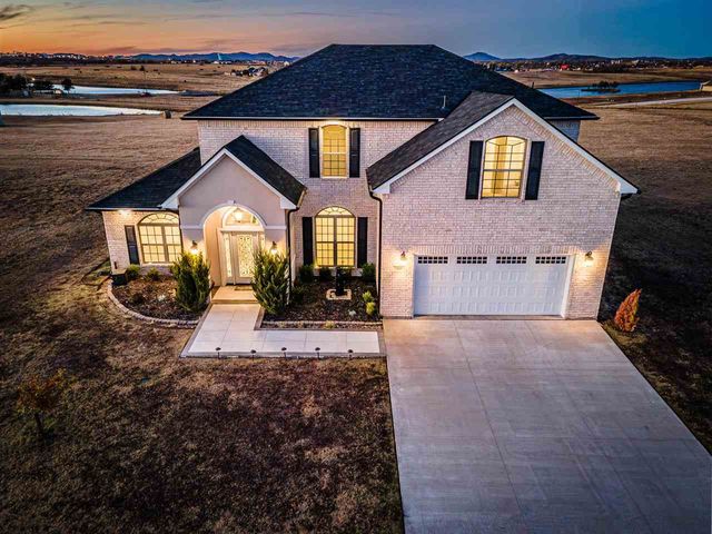 6309 SW Oakmont, Lawton, OK 73505