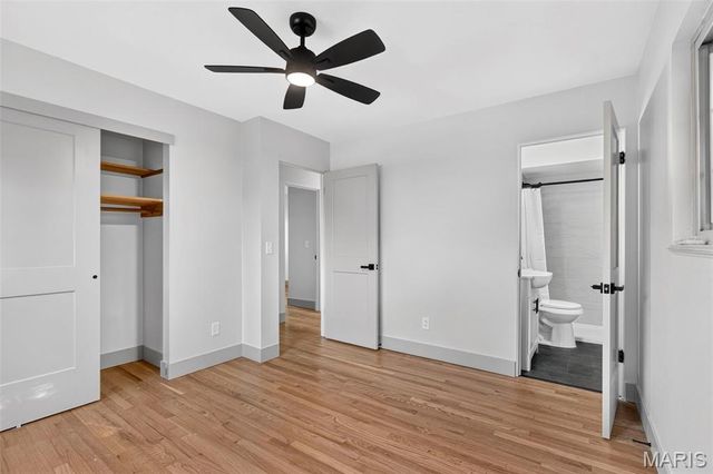 10121 Pinehurst Drive, St Louis, MO 63114