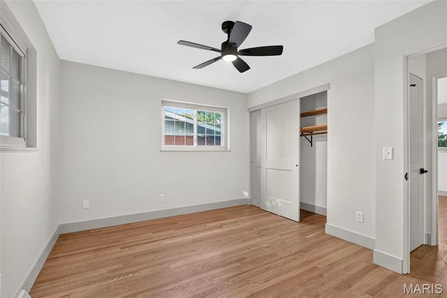 10121 Pinehurst Drive, St Louis, MO 63114