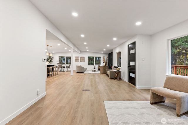 20119 112th Avenue E, Graham, WA 98338