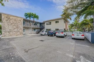 81 Edgewater Dr 104, Coral Gables, FL 33133
