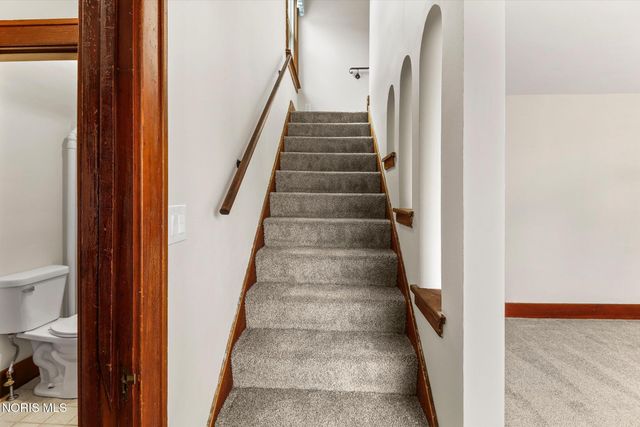 758 Barker Road, Fremont, OH 43420