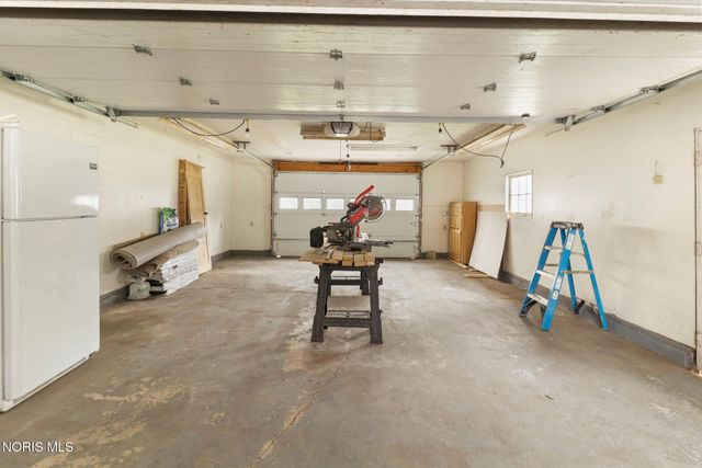 758 Barker Road, Fremont, OH 43420