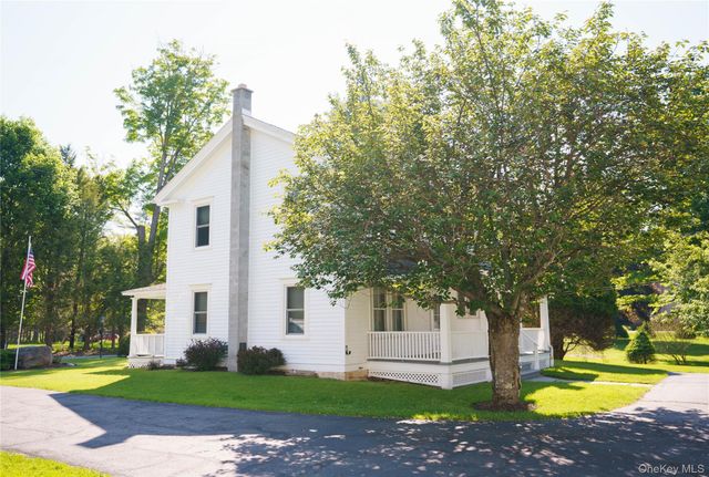 59 2nd Avenue, Narrowsburg, NY 12764