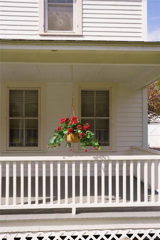 59 2nd Avenue, Narrowsburg, NY 12764