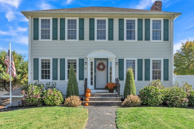 16 Richards Ave, Rutland, MA 01543