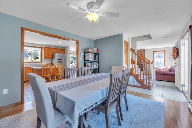 16 Richards Ave, Rutland, MA 01543