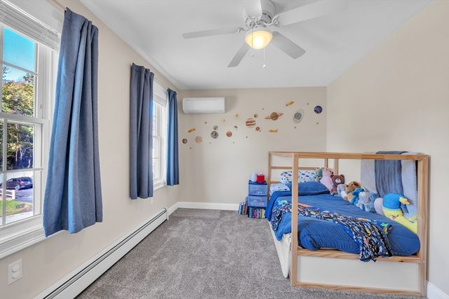 16 Richards Ave, Rutland, MA 01543