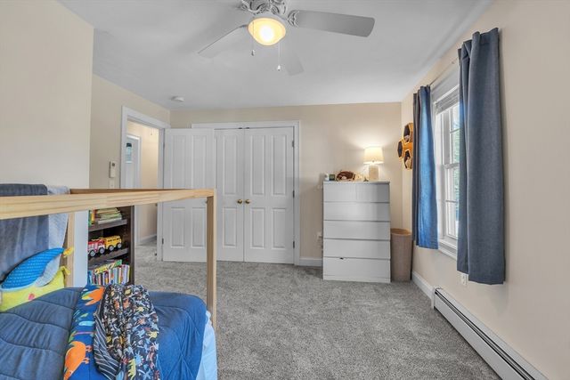 16 Richards Ave, Rutland, MA 01543