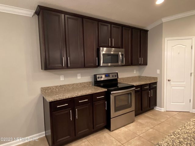 1892 HIGH PRAIRIE Lane, Middleburg, FL 32068