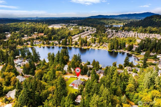 17645 SE 196th Drive, Renton, WA 98058