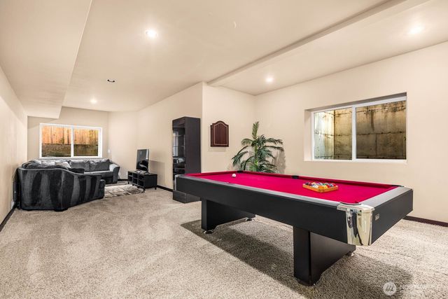 17645 SE 196th Drive, Renton, WA 98058