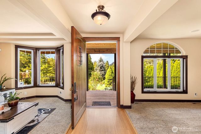 17645 SE 196th Drive, Renton, WA 98058