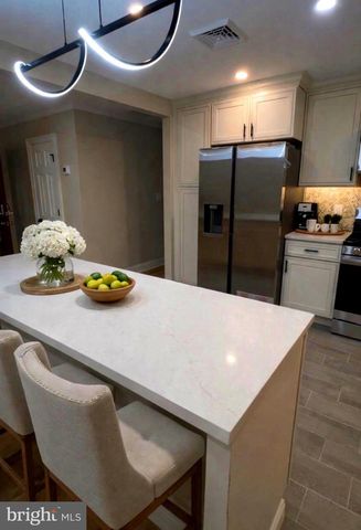 3 FRANK RICHARDSON, Robbinsville, NJ 08691