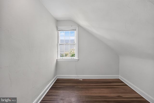 408 PENNSYLVANIA AVE, Avondale, PA 19311