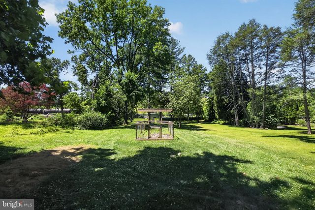 408 PENNSYLVANIA AVE, Avondale, PA 19311