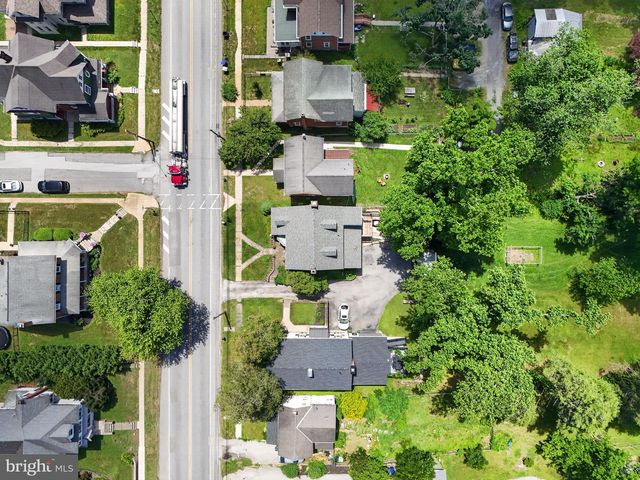 408 PENNSYLVANIA AVE, Avondale, PA 19311