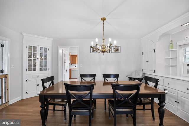408 PENNSYLVANIA AVE, Avondale, PA 19311