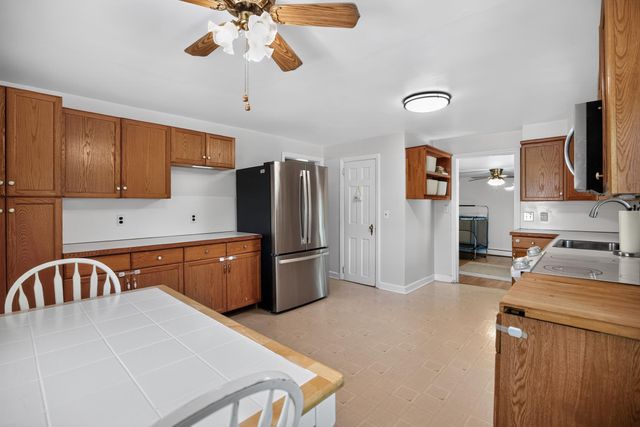 408 PENNSYLVANIA AVE, Avondale, PA 19311