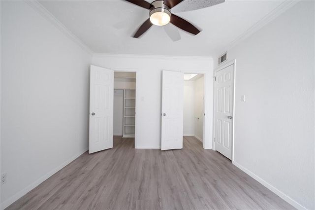 3400 Timmons Lane 32, Houston, TX 77027