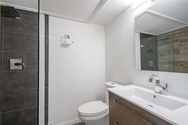 3400 Timmons Lane 32, Houston, TX 77027
