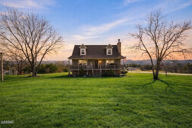 401 Klondike Circle, Kodak, TN 37764