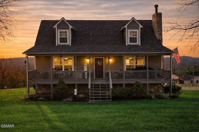 401 Klondike Circle, Kodak, TN 37764