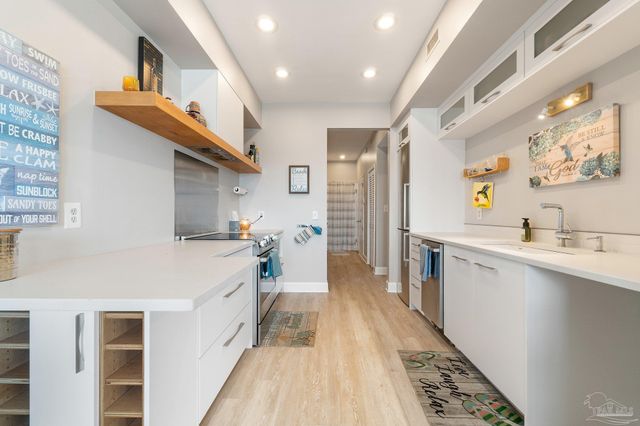 116 Baybridge Dr, Gulf Breeze, FL 32561