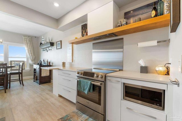 116 Baybridge Dr, Gulf Breeze, FL 32561