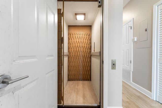 116 Baybridge Dr, Gulf Breeze, FL 32561