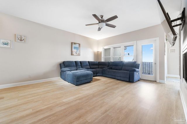 116 Baybridge Dr, Gulf Breeze, FL 32561