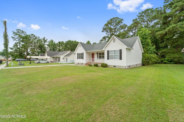 130 Broadleaf Drive, Jacksonville, NC 28546
