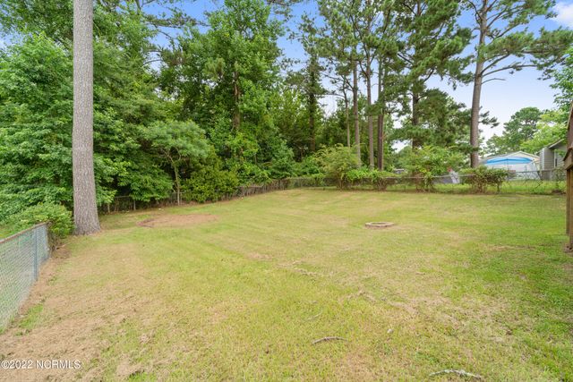 130 Broadleaf Drive, Jacksonville, NC 28546