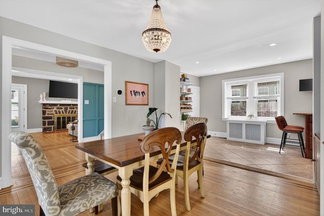 1202 EARLINGTON RD, Havertown, PA 19083