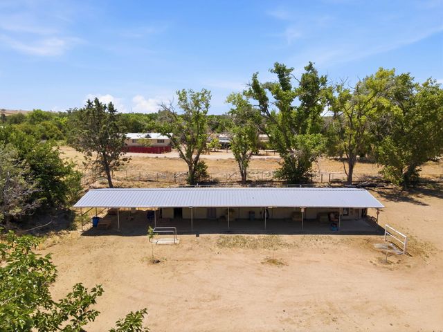 170 El Cerro Loop, Los Lunas, NM 87031