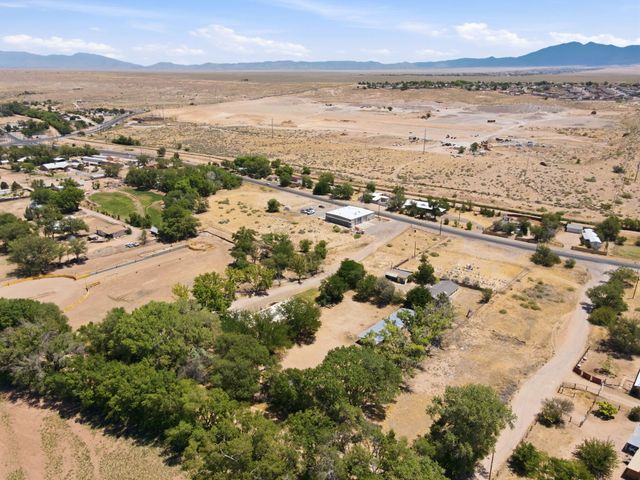 170 El Cerro Loop, Los Lunas, NM 87031